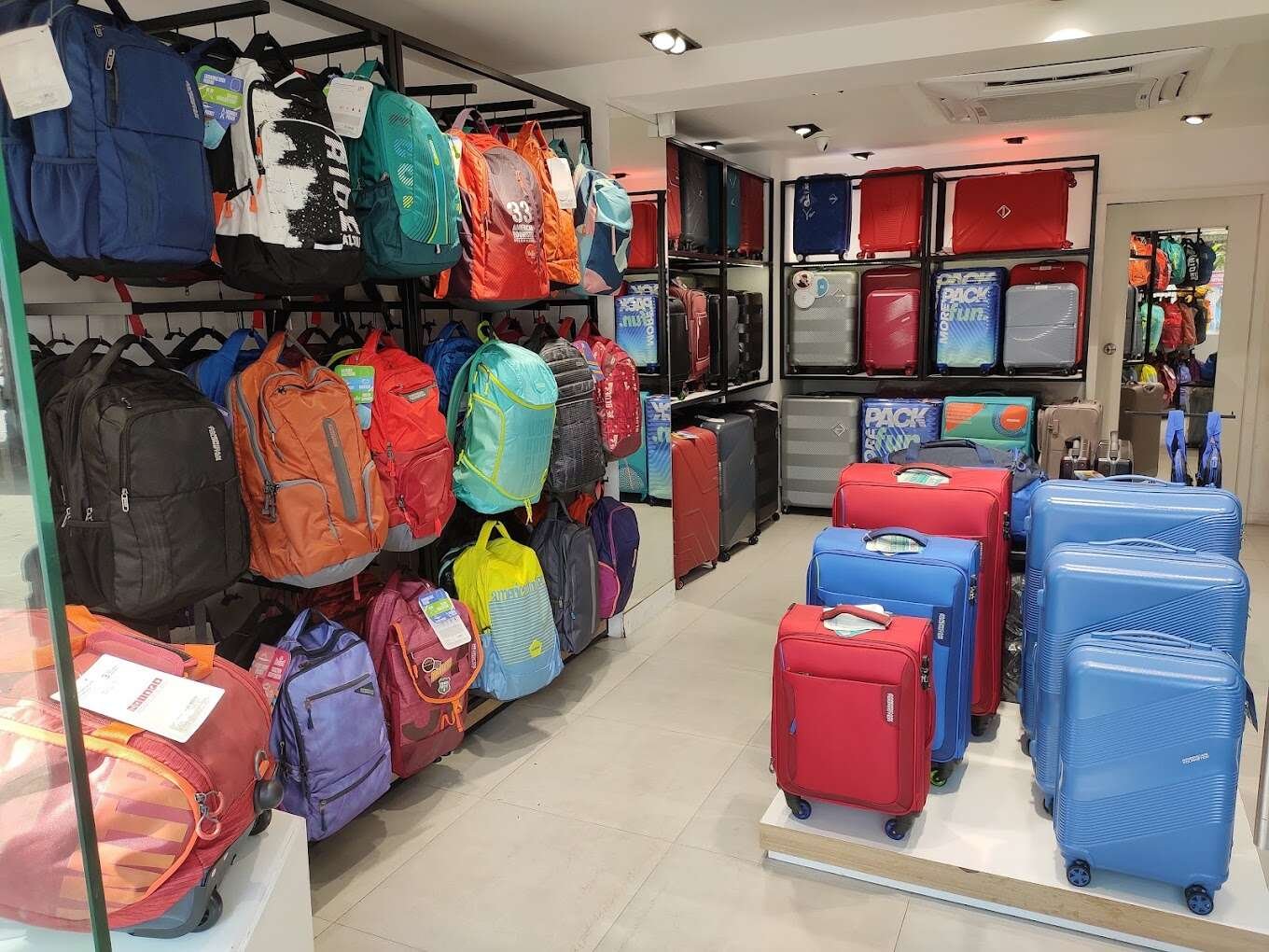 AMERICAN TOURISTER